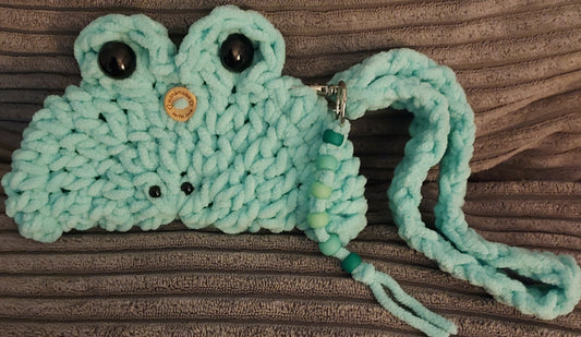 Crochet Frog Wristlet