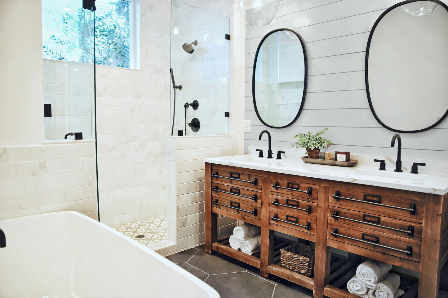 It's Greek to me - Manor Borne Wall Paint