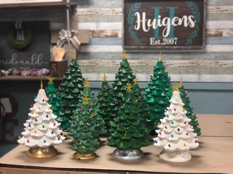 2026-07-28 6 PM Christmas in July Paint Party (The Avenue West)