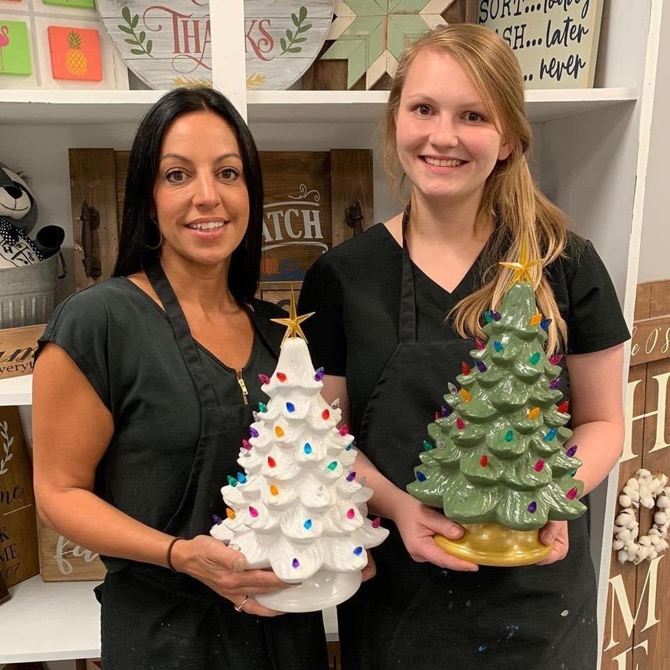 2026-07-28 6 PM Christmas in July Paint Party (The Avenue West)