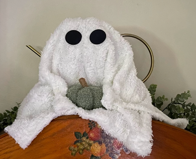10-23-25 6 PM Fleece Ghost