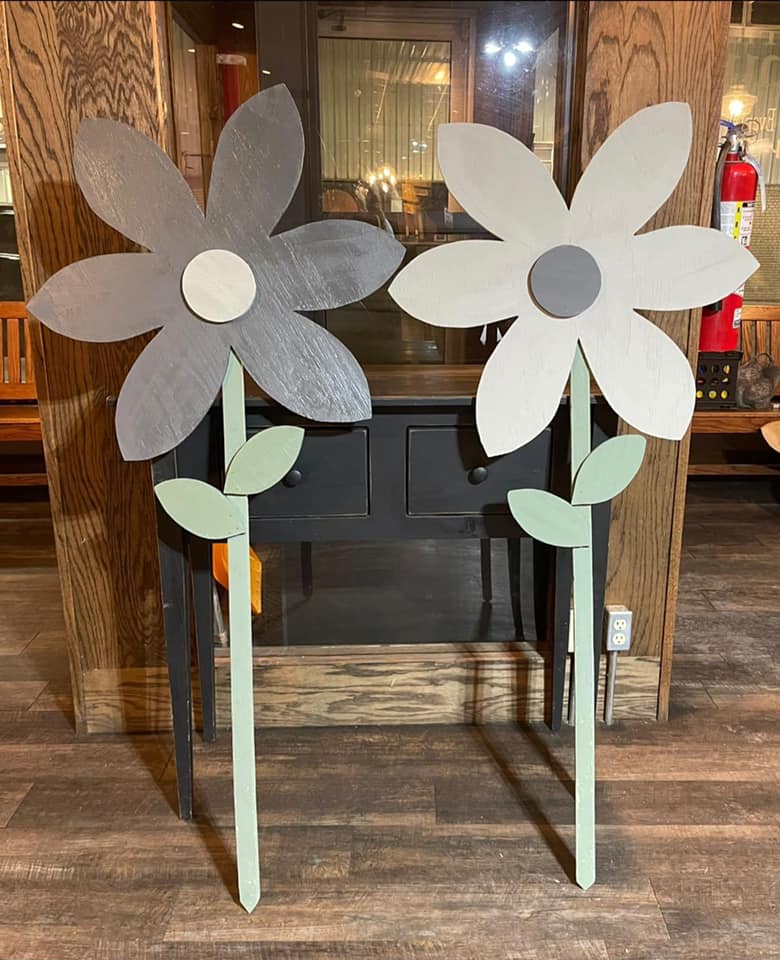 2026-04-09 6 PM Creativity Blossoms (The Avenue West)